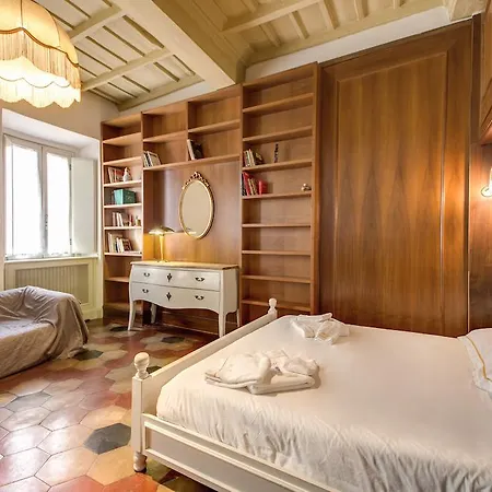 Daire Ground Floor Trastevere Roma